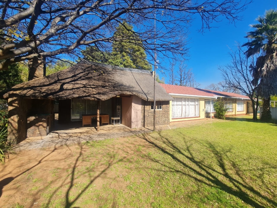 4 Bedroom Property for Sale in Stilfontein Ext 4 North West